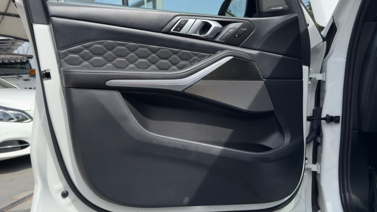 BMW X5 M COMPETITION 2021
