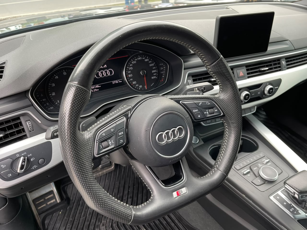 A4 TRONIC S LINE