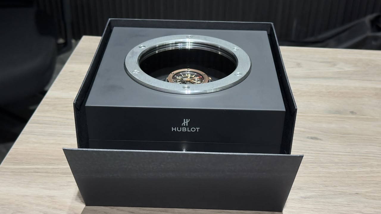 HUBOLT BIG BANG UNICO KING GOLD SKELETON