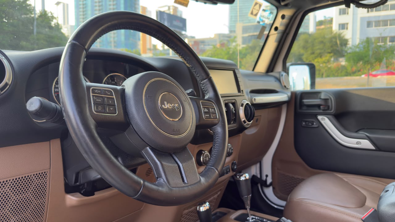 JEEP WRANGLER UNLIMITED SAHARA 2018