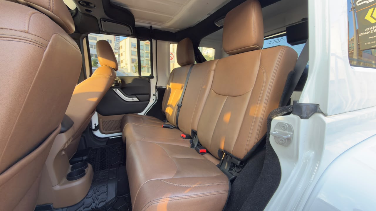 JEEP WRANGLER UNLIMITED SAHARA 2018