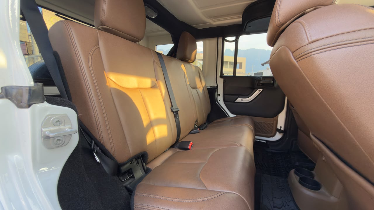 JEEP WRANGLER UNLIMITED SAHARA 2018