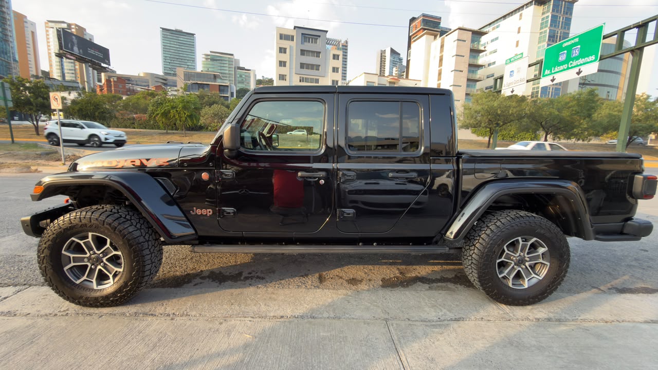 JEEP JT GLADIATOR MOJAVE 2024