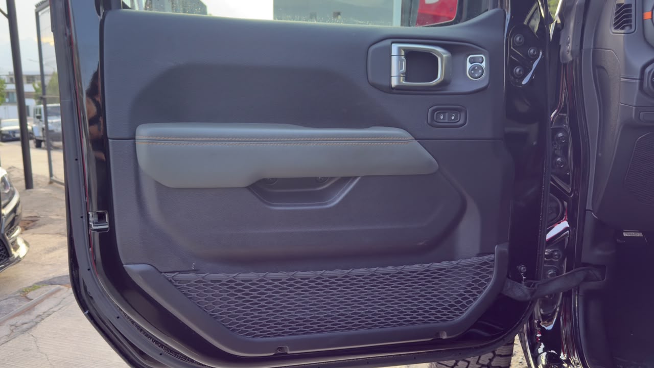 JEEP JT GLADIATOR MOJAVE 2024