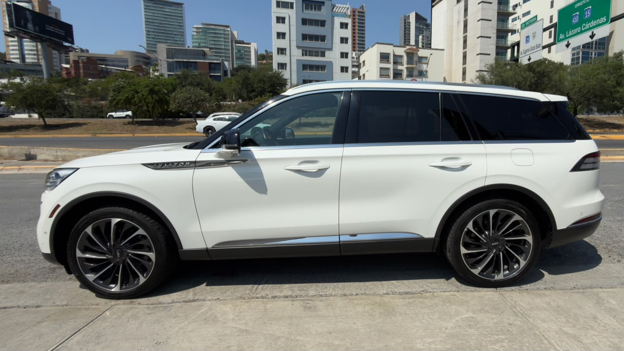LINCOLN AVIATOR RESERVE 2024