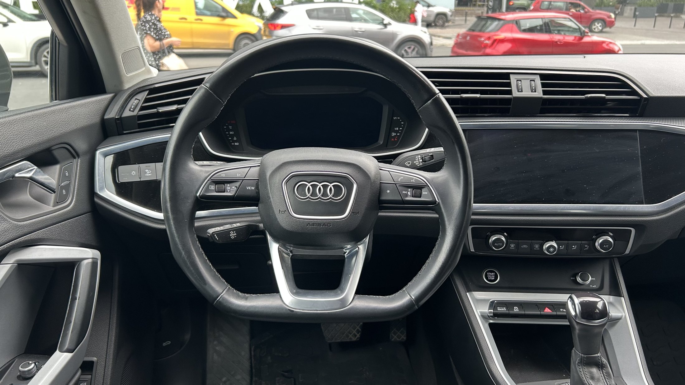 AUDI Q3 SELECT SPORTBACK