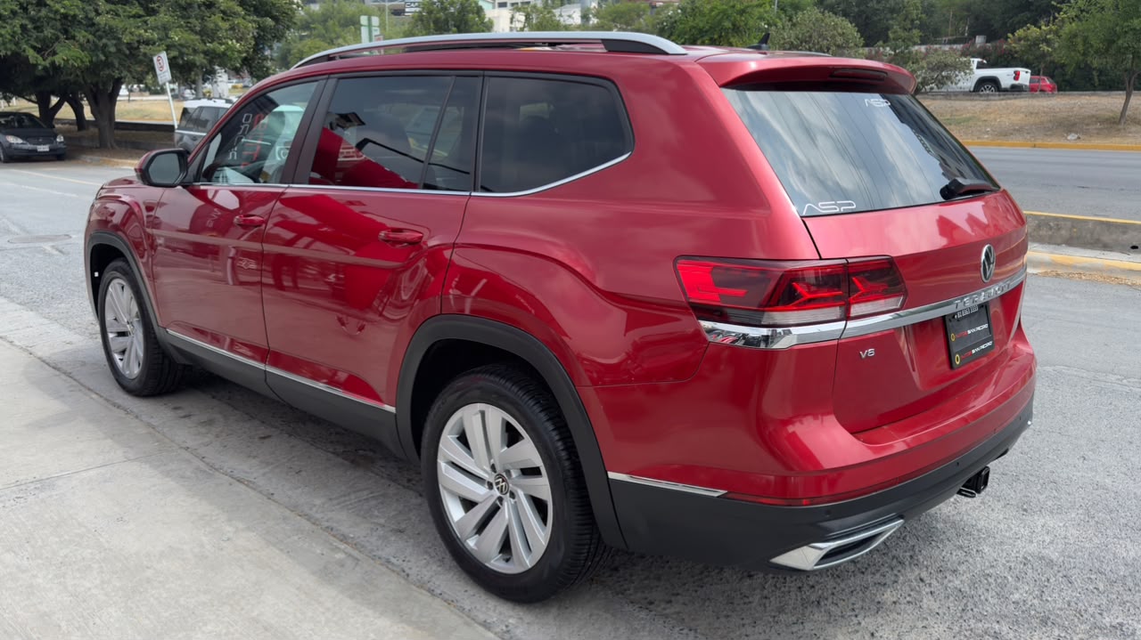 VOLKSWAGEN TERAMONT COMFORTLINE 2022