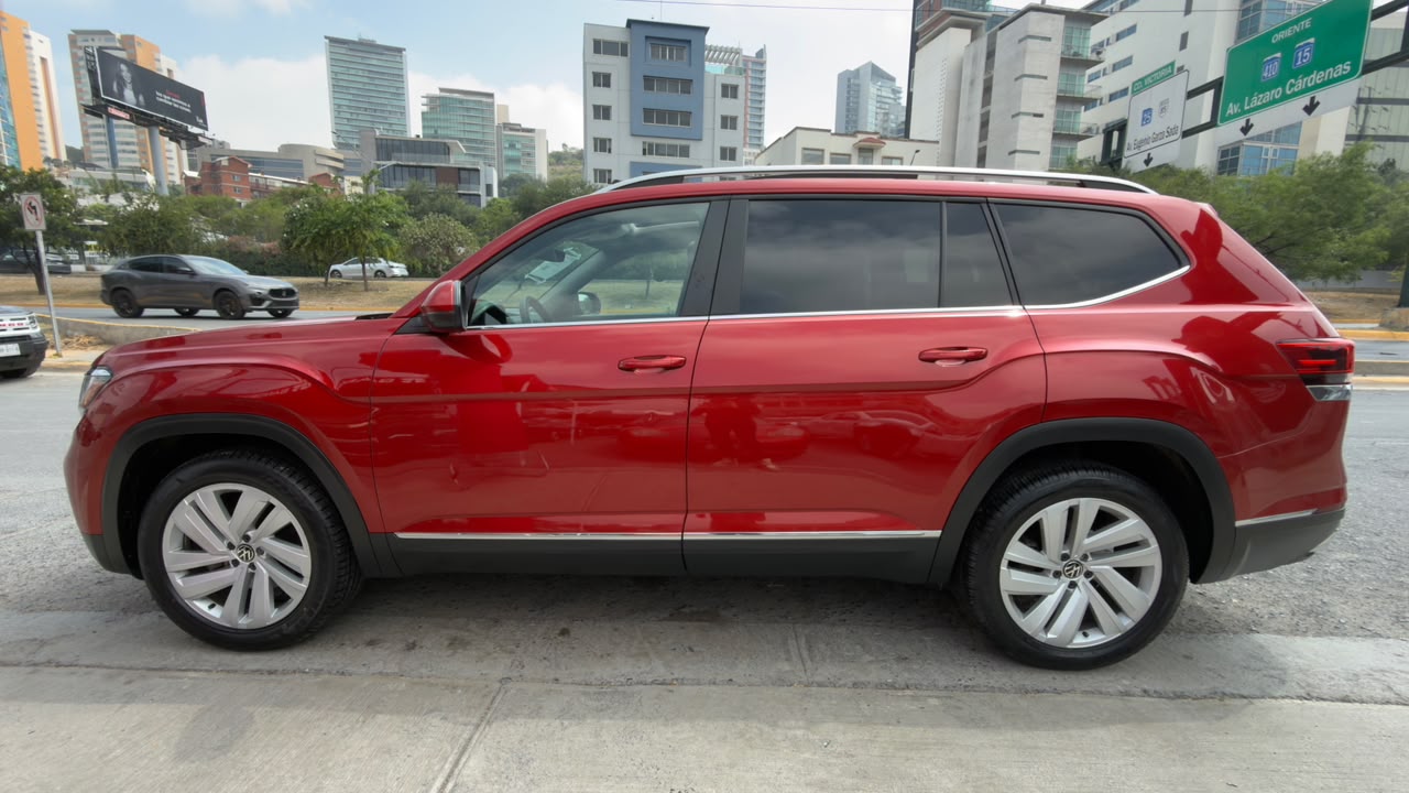 VOLKSWAGEN TERAMONT COMFORTLINE 2022