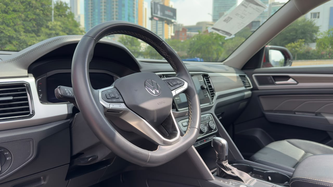 VOLKSWAGEN TERAMONT COMFORTLINE 2022
