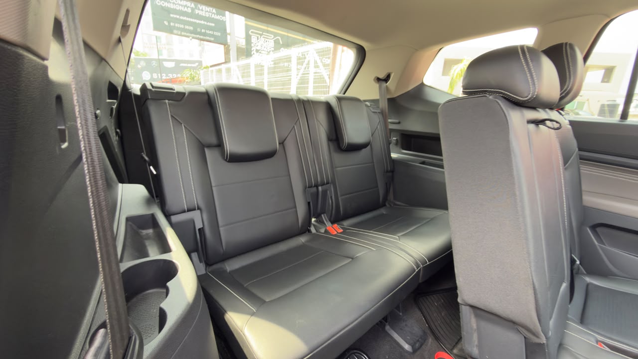 VOLKSWAGEN TERAMONT COMFORTLINE 2022