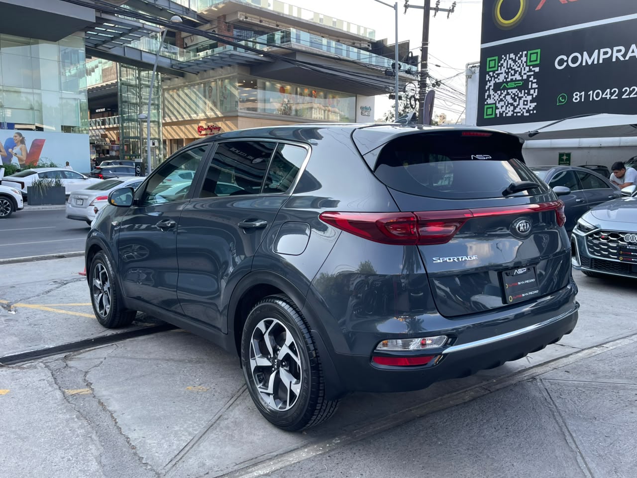 SPORTAGE LX 2.0