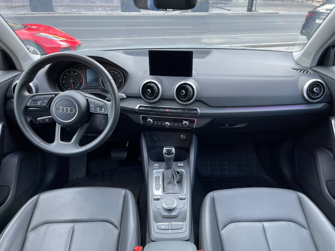 Q2 SELECT