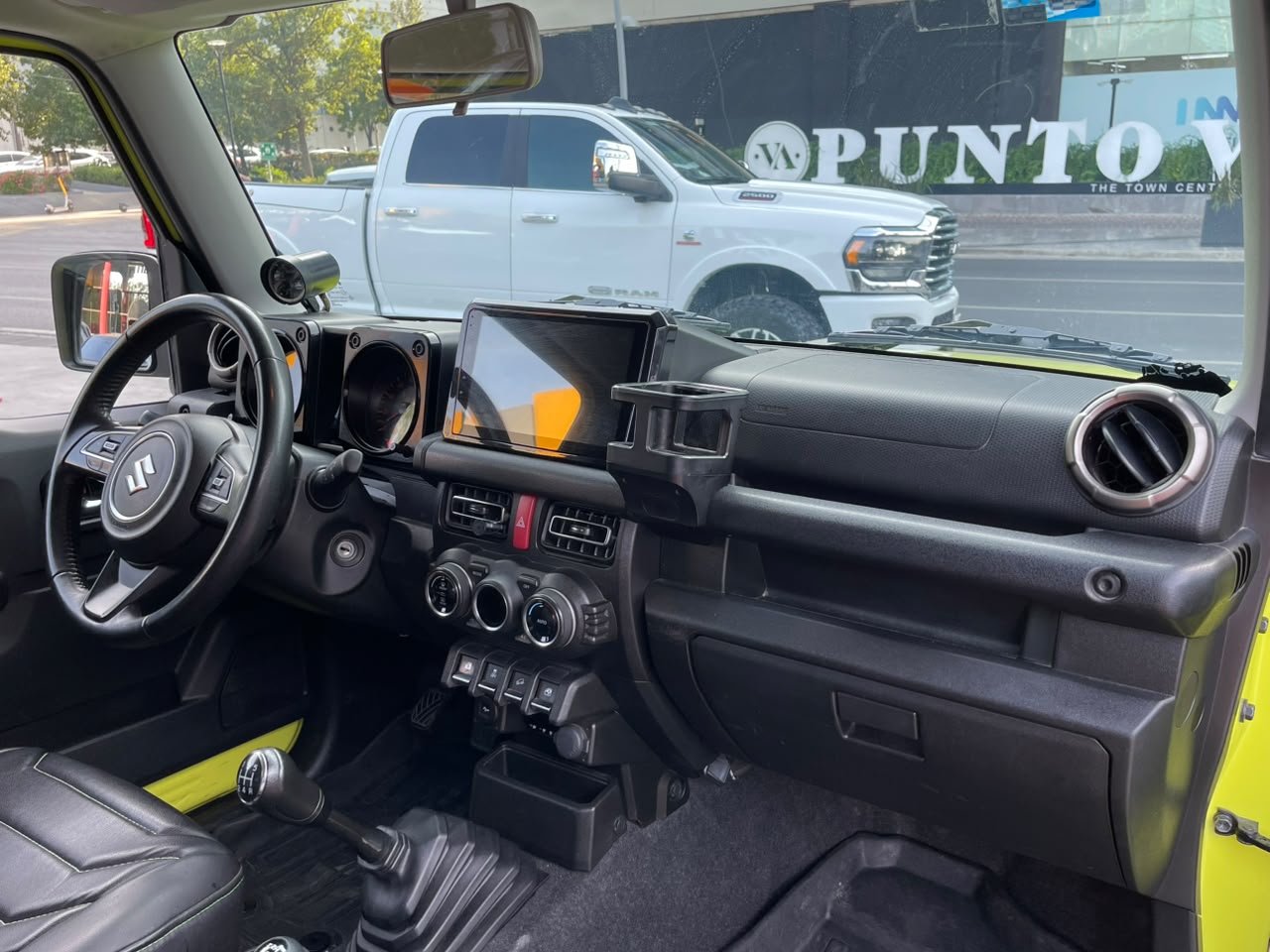 JIMNY GLX