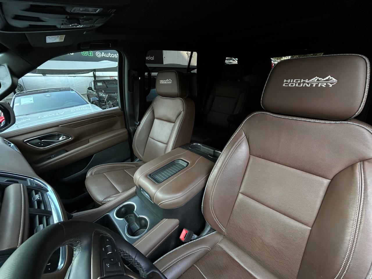 CHEVROLET TAHOE HIGH COUNTRY