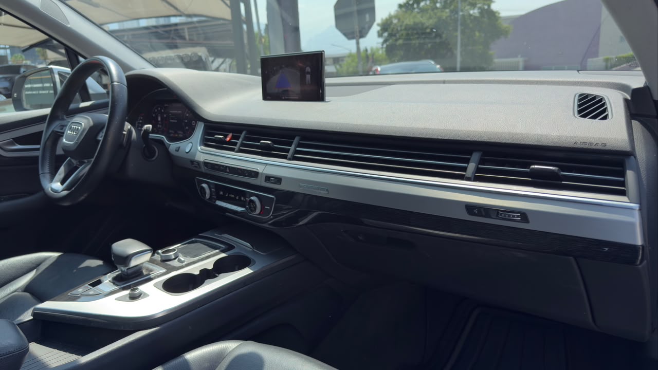 AUDI Q7 ELITE 2019
