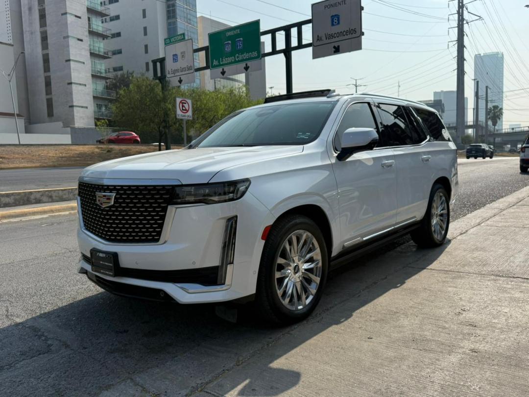 CADILLAC ESCALADE ESV PREMIUM 2023