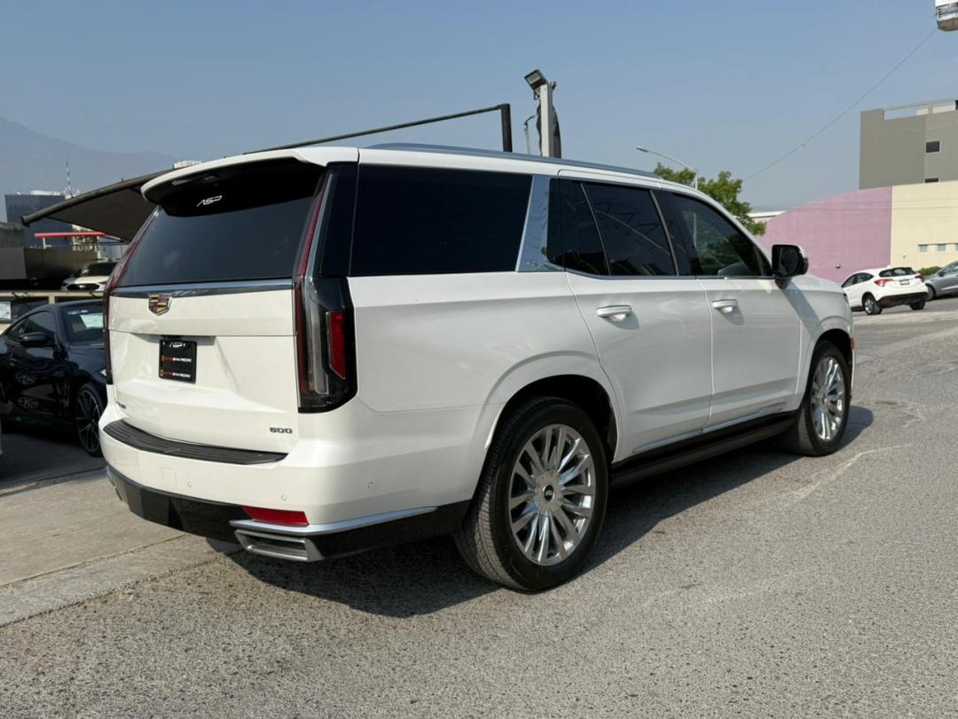 CADILLAC ESCALADE ESV PREMIUM 2023