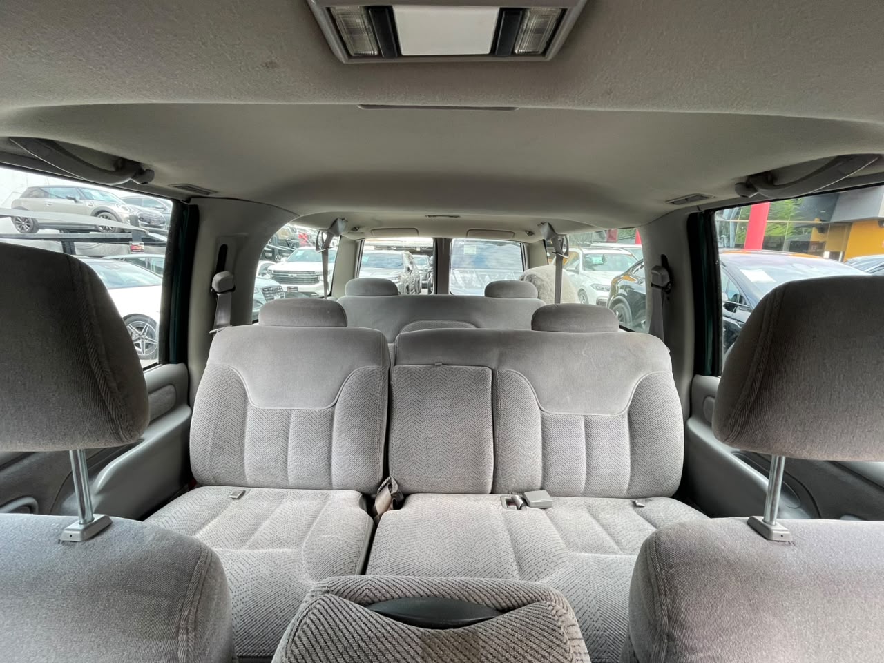 SUBURBAN LS TELA
