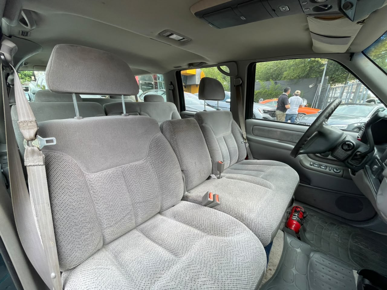 SUBURBAN LS TELA