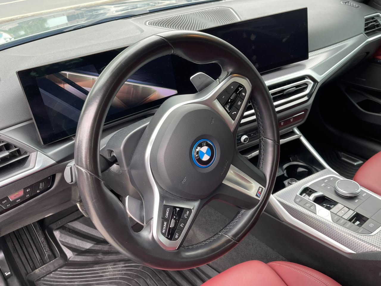 330e M SPORT