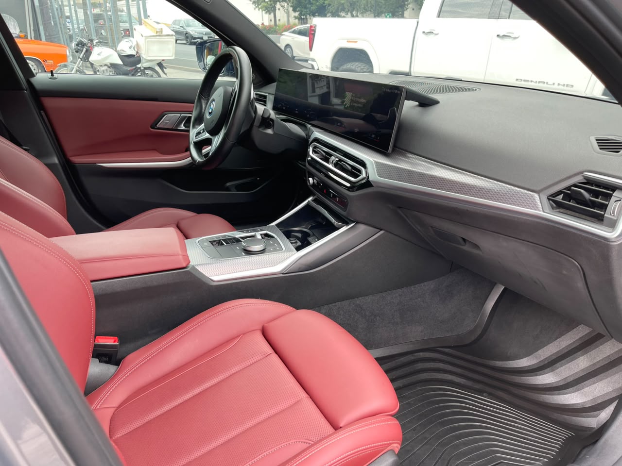 330e M SPORT