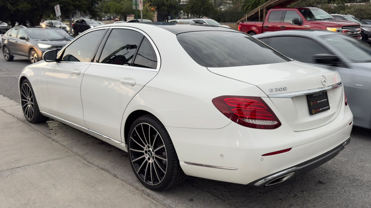 MERCEDES BENZ E 200 EXCLUSIVE 2017