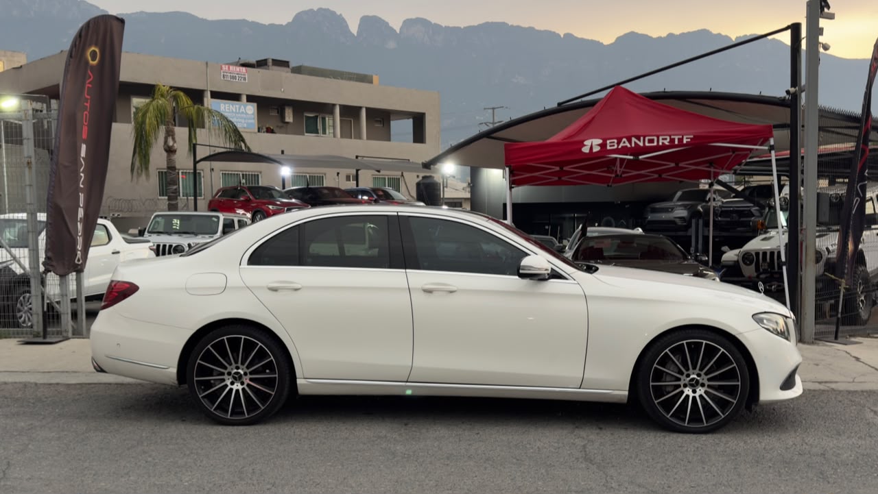 MERCEDES BENZ E 200 EXCLUSIVE 2017