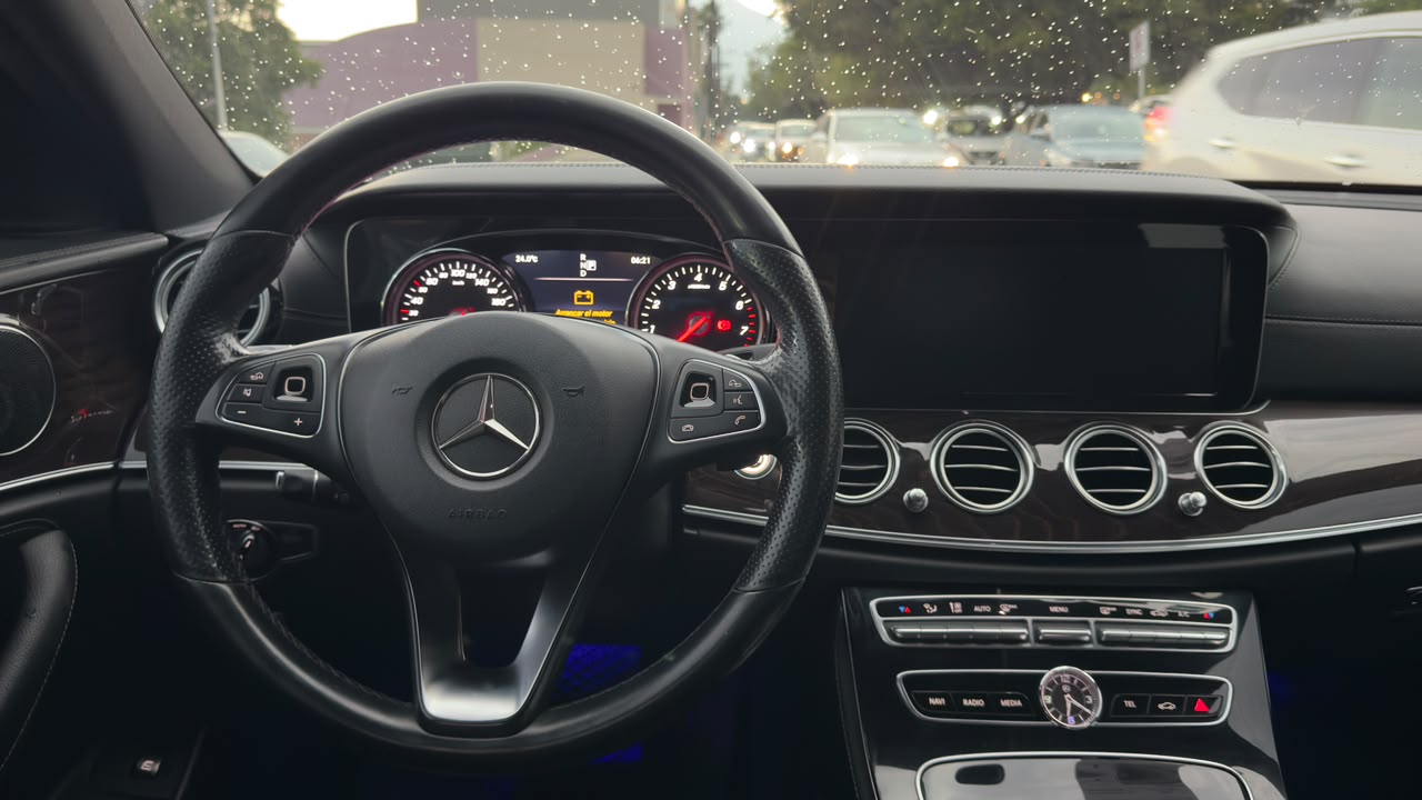 MERCEDES BENZ E 200 EXCLUSIVE 2017