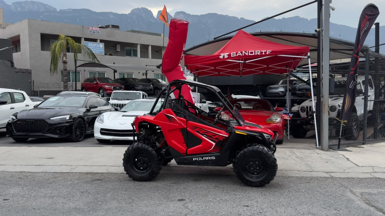 POLARIS RZR 200 EFI 2025