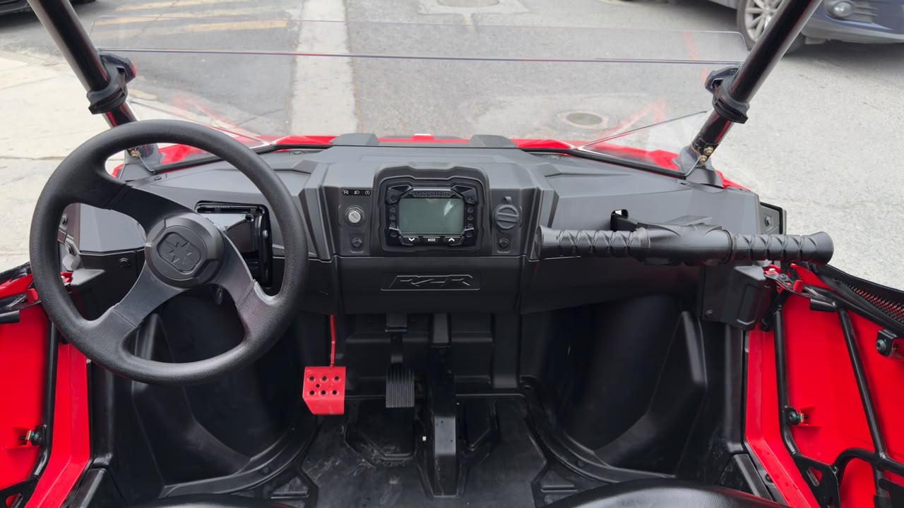 POLARIS RZR 200 EFI 2025