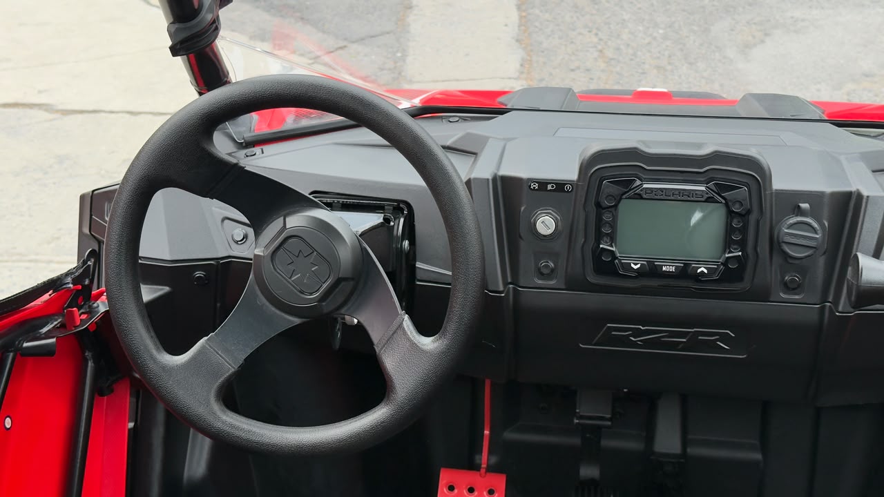 POLARIS RZR 200 EFI 2025