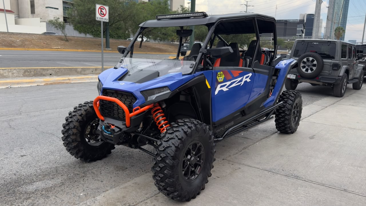 POLARIS RZR XP 1000 2025