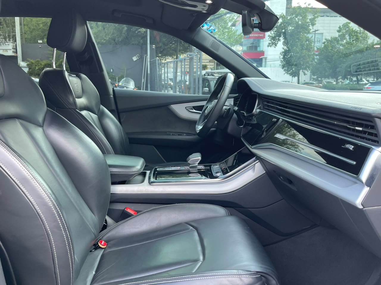 Q8 MILD HYBRID S LINE