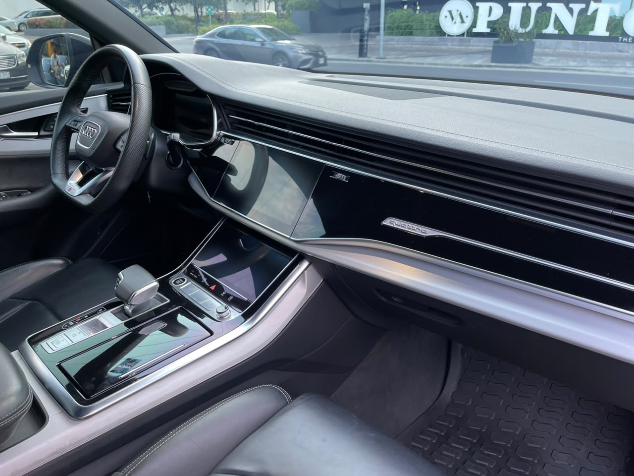 Q8 MILD HYBRID S LINE