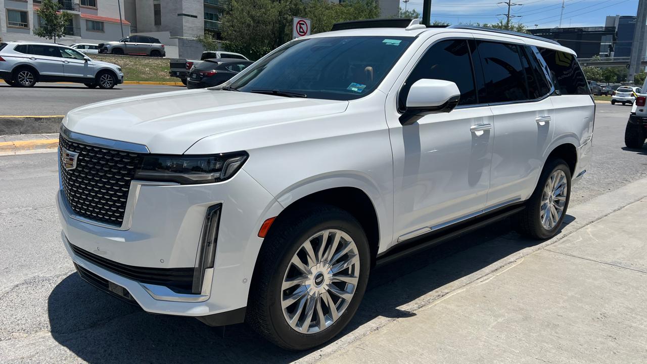 CADILLAC ESCALADE ESV 2022