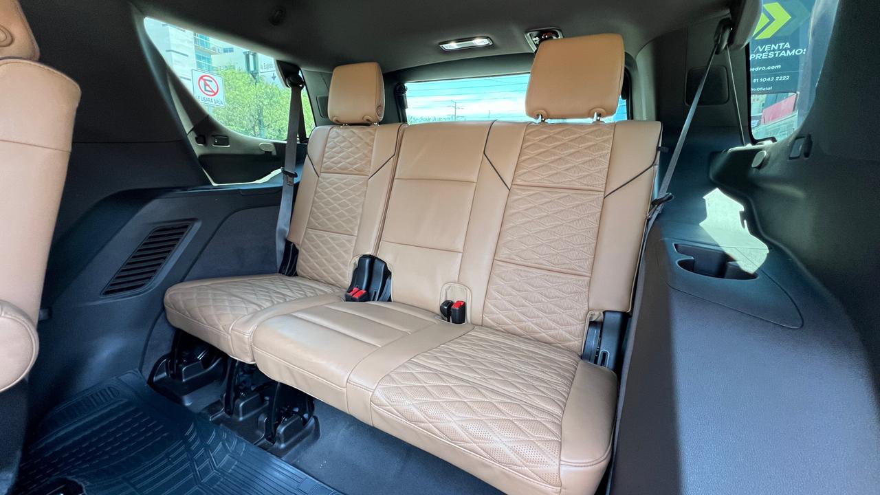 CADILLAC ESCALADE ESV 2022
