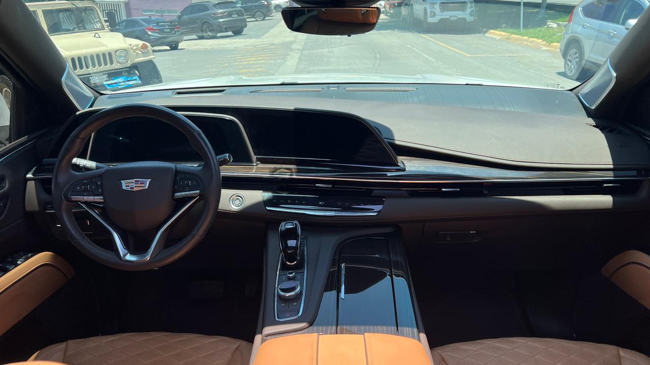 CADILLAC ESCALADE ESV 2022