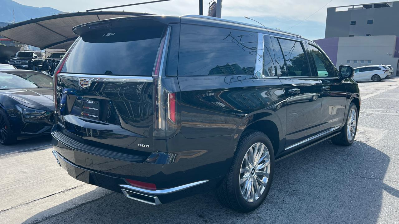 CADILLAC ESCALADE SUV 2023