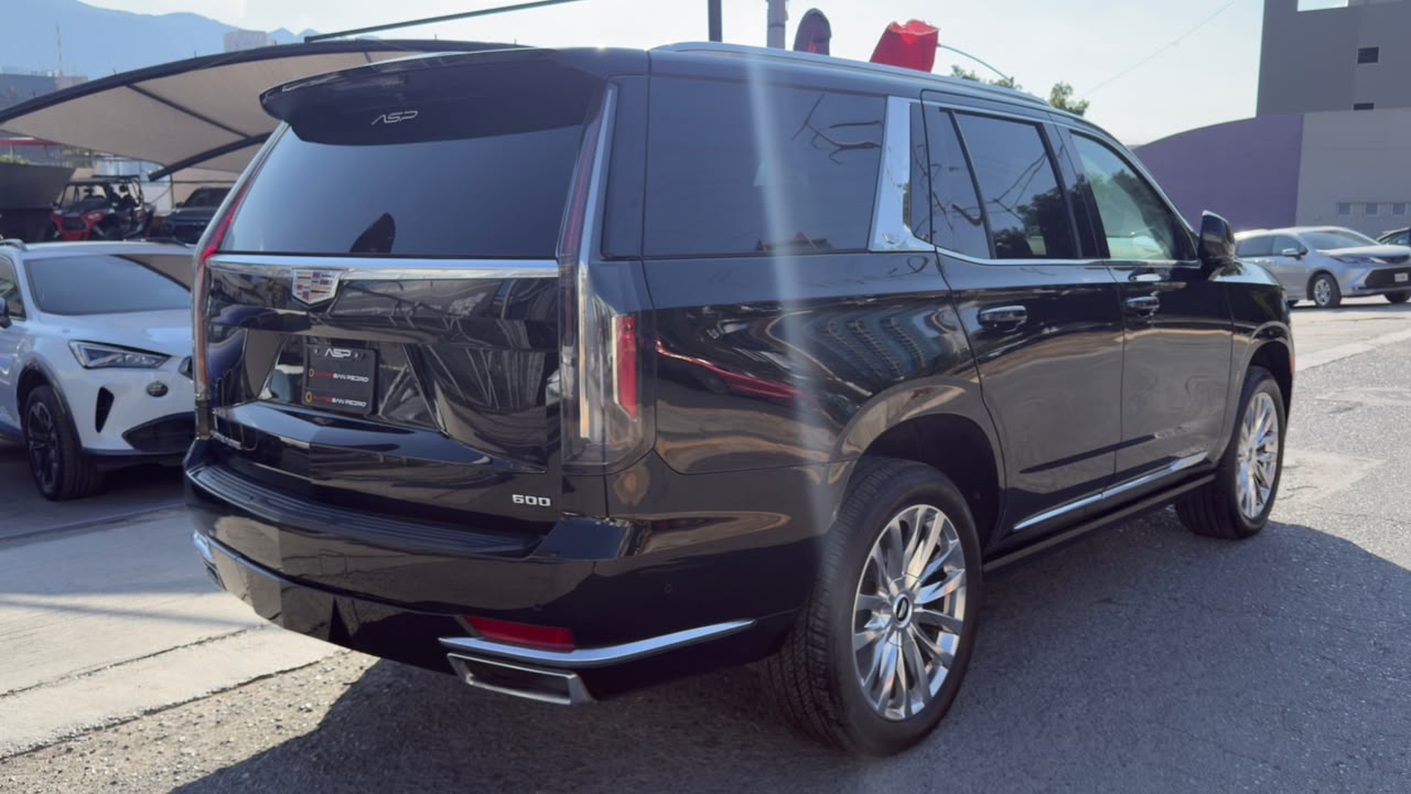 CADILLAC ESCALADE SUV 2023
