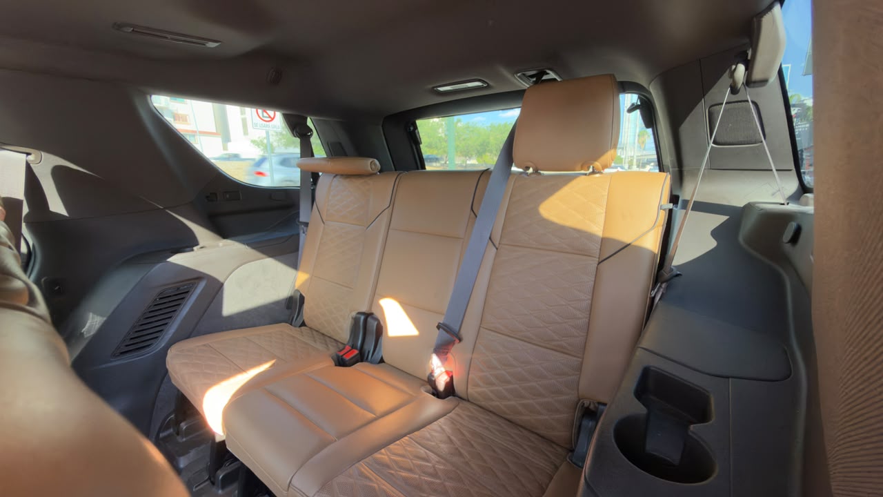 CADILLAC ESCALADE SUV 2023