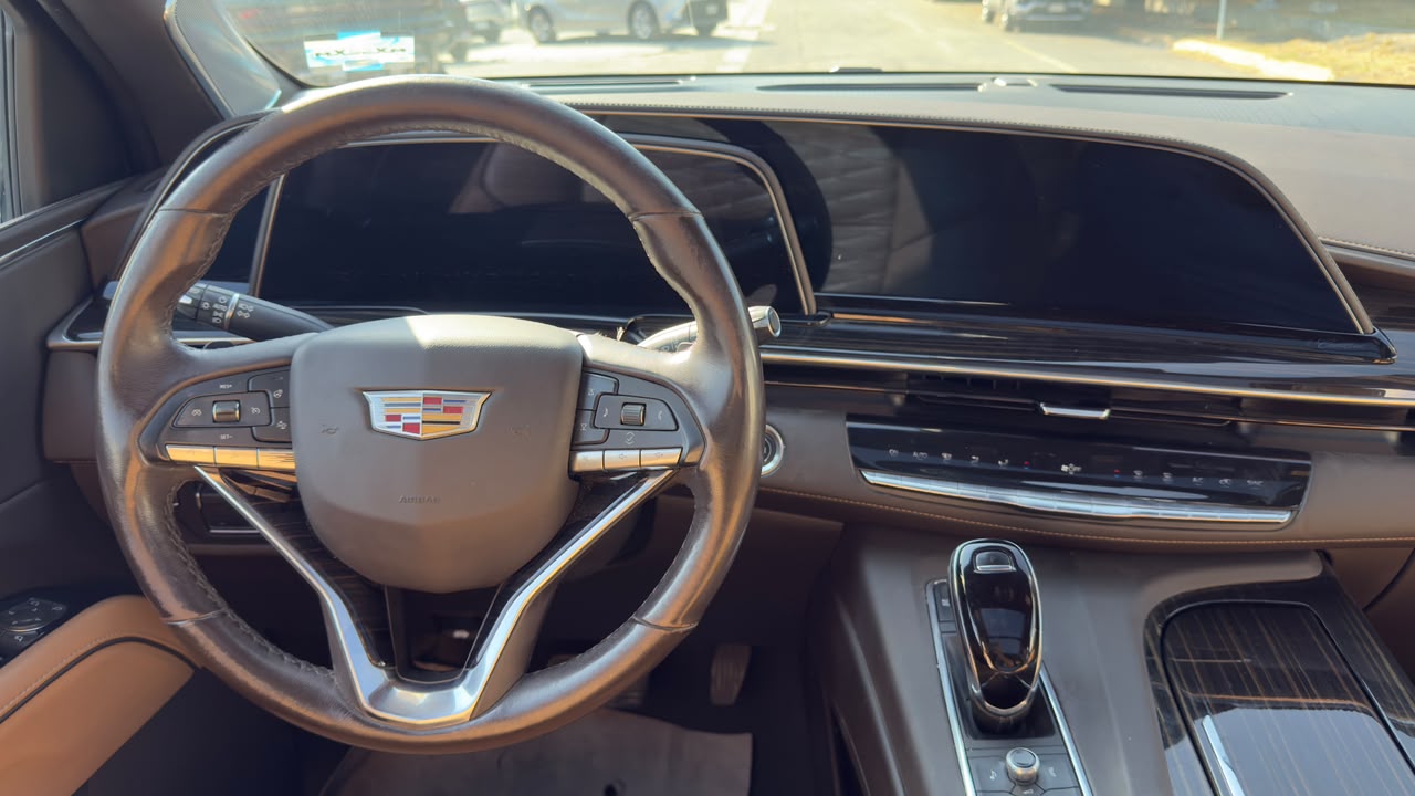 CADILLAC ESCALADE SUV 2023