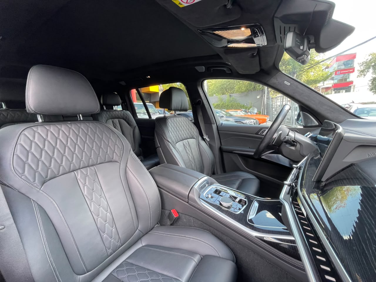 X7 M60I
