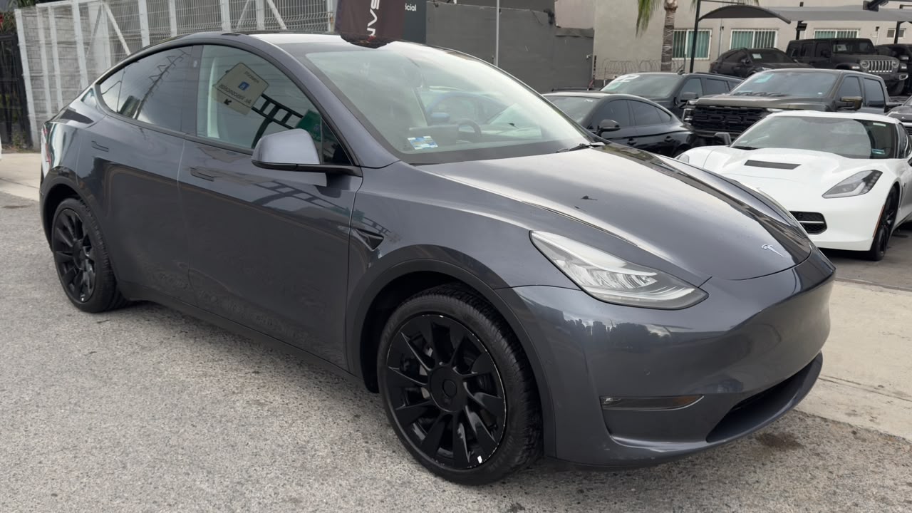 MODEL Y LONG RANGE