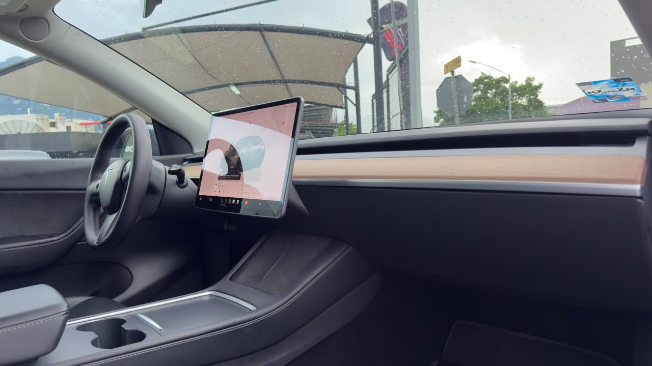 MODEL Y LONG RANGE