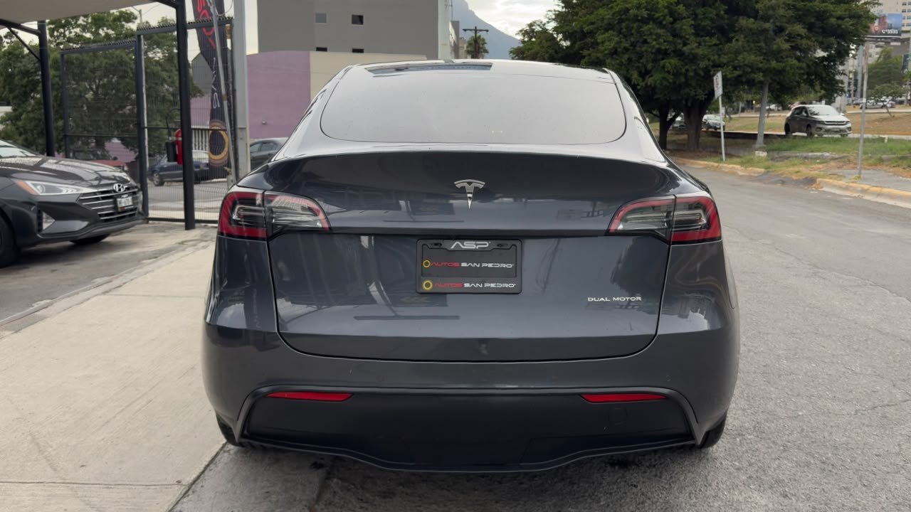 MODEL Y LONG RANGE