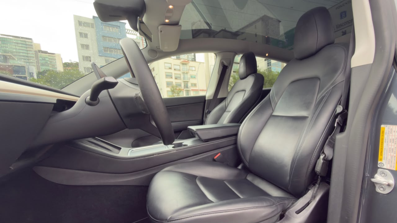 MODEL Y LONG RANGE