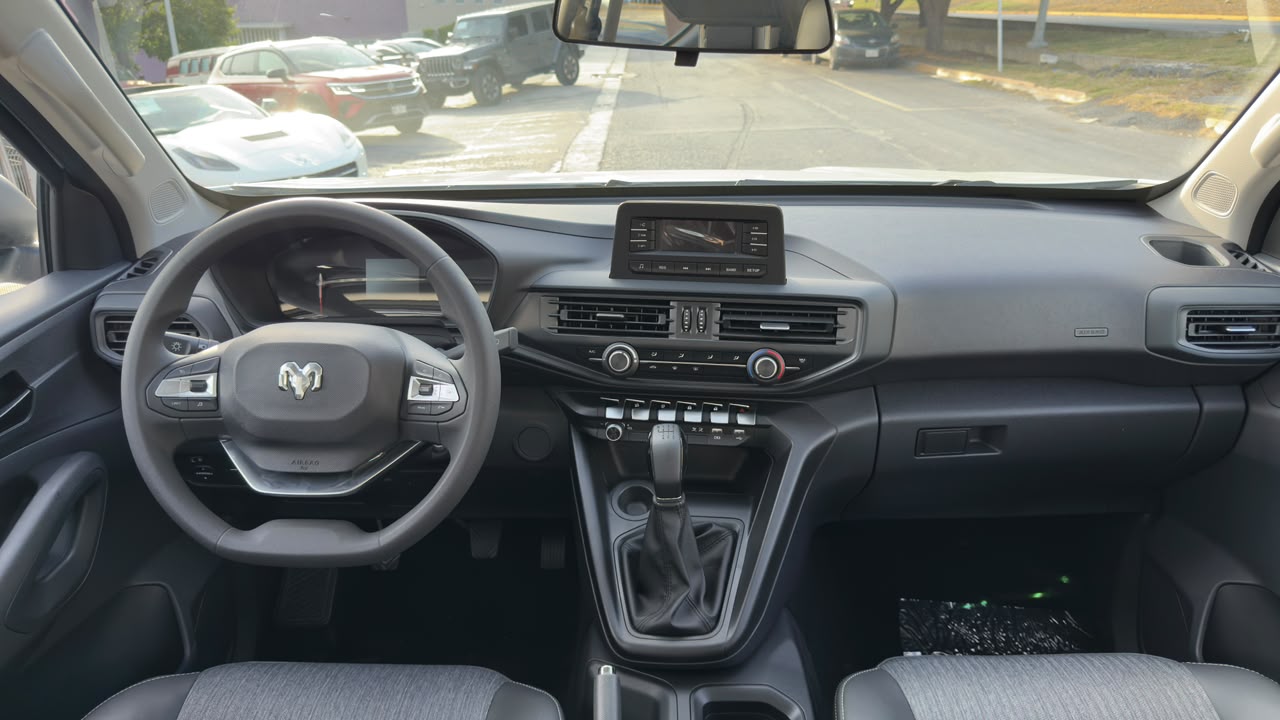 RAM 1200 TRADESMAN 2026