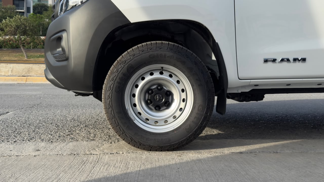 RAM 1200 TRADESMAN 2026