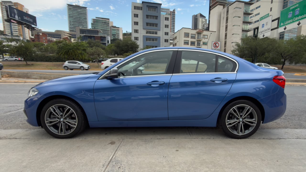 BMW 120IA SPORT LINE 2019