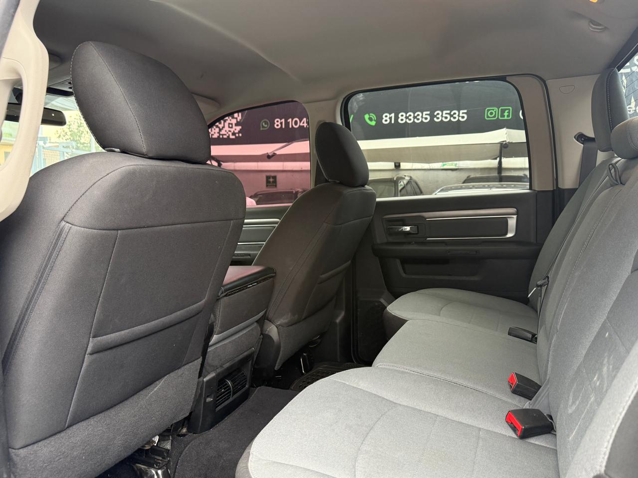 RAM 1500 CREW CAB HEMI SPORT 4X4